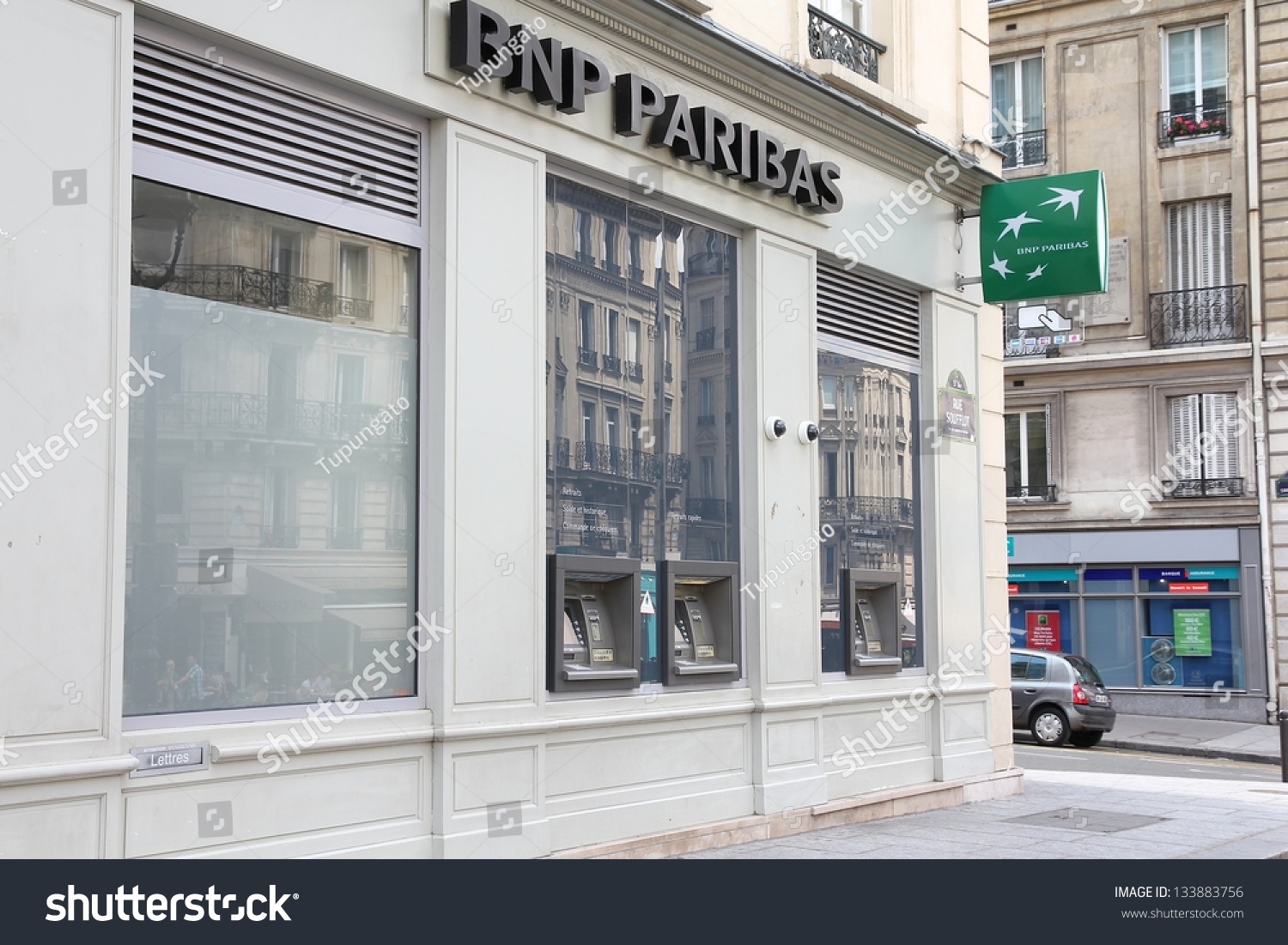 巴黎--7月24日:法国巴黎银行(BNP Paribas)银行