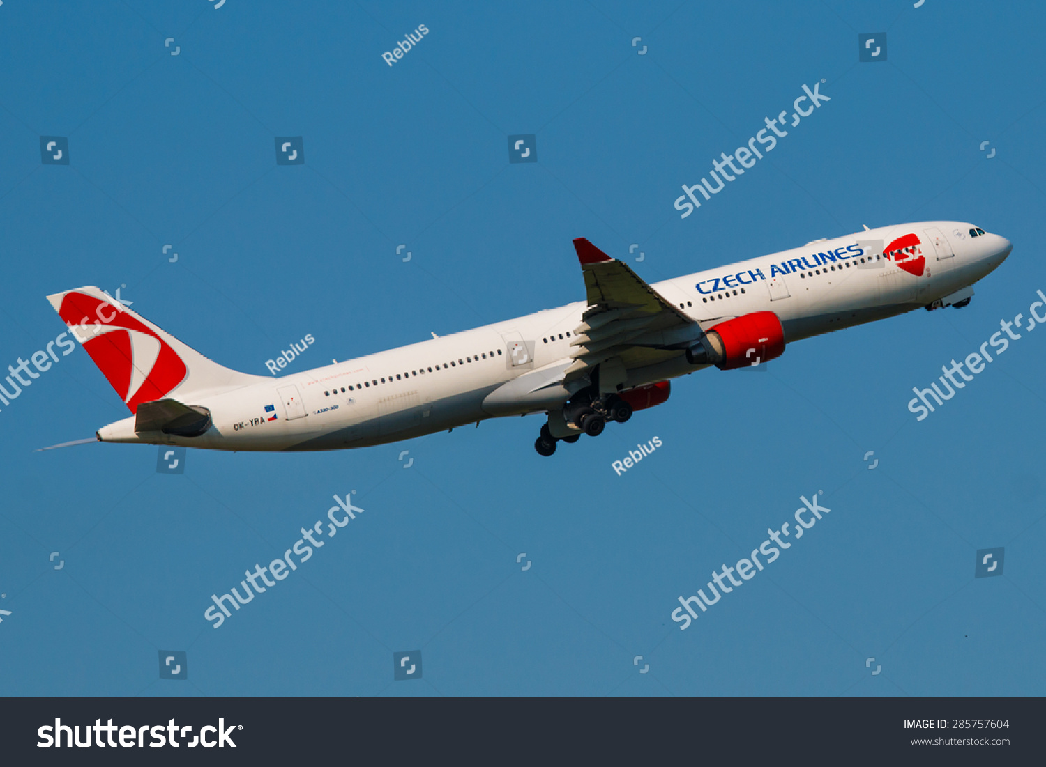 捷克航空公司成立于1923.航空公司是捷克共和国国旗载体-交通运